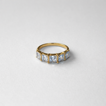 Bague « Ligne Princesse »